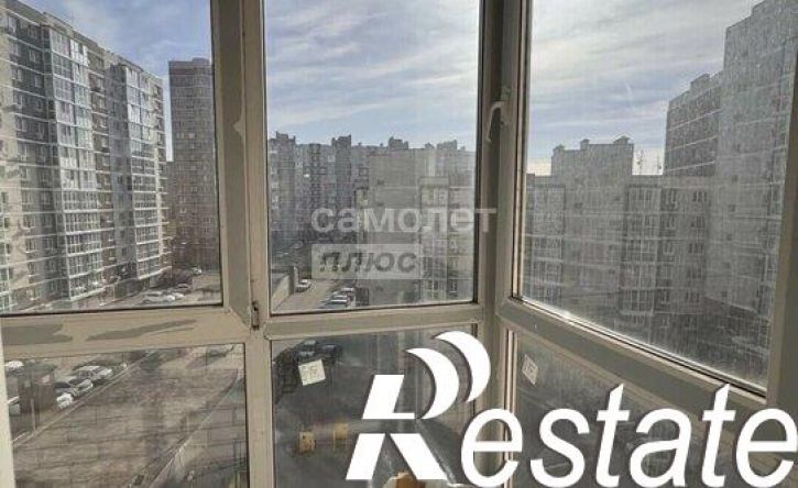 1-комн квартира улица Свиридова, 10,  д. 10