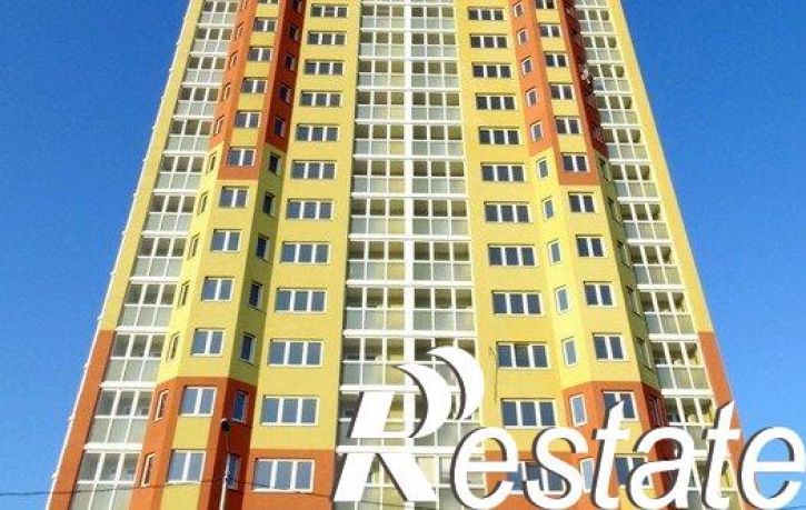 3-комн квартира улица Лутова, 11,  д. 11