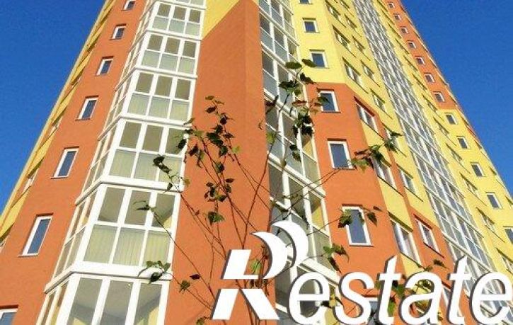 3-комн квартира улица Лутова, 11,  д. 11