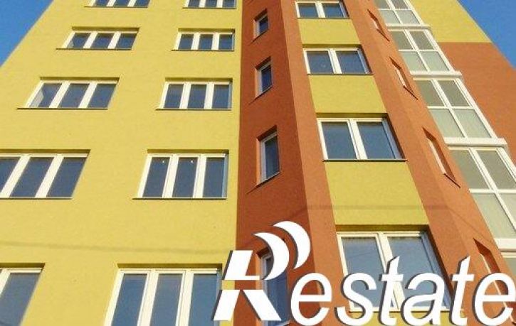 3-комн квартира улица Лутова, 11,  д. 11