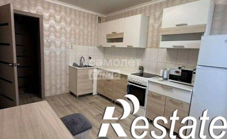 1-комн квартира улица Свиридова, 24 к1,  д. 24 к1