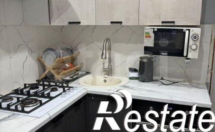 2-комн квартира улица Космонавтов, 74,  д. 74