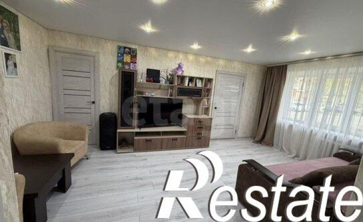2-комн квартира улица Космонавтов, 74,  д. 74