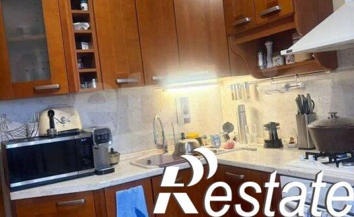 4-комн квартира проспект Победы, 77,  д. 77
