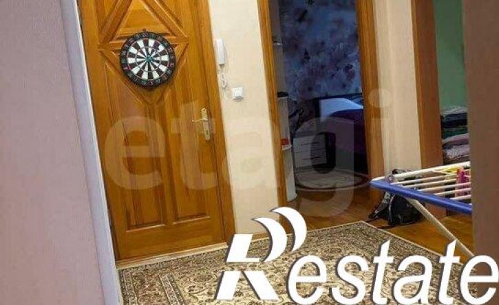 4-комн квартира проспект Победы, 77,  д. 77