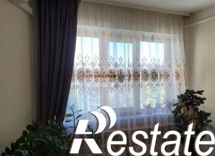 3-комн квартира мкр 15-й, 36,  д. 36