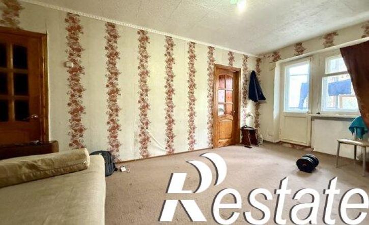 2-комн квартира улица Космонавтов, 84,  д. 84
