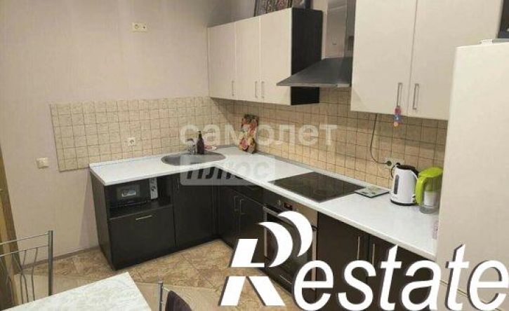 1-комн квартира проспект Победы, 3,  д. 3