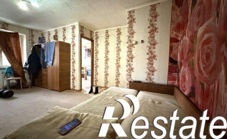 2-комн квартира улица Космонавтов, 84,  д. 84