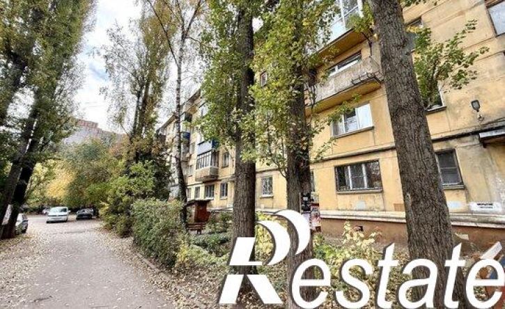 2-комн квартира улица Космонавтов, 84,  д. 84