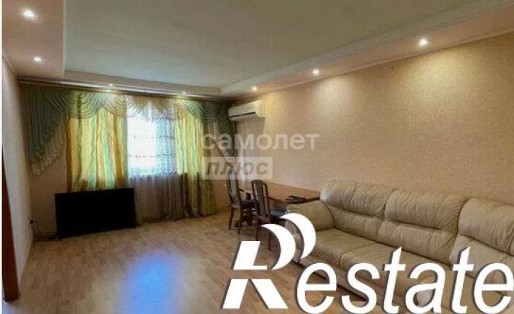 4-комн квартира улица Валентины Терешковой, 24,  д. 24