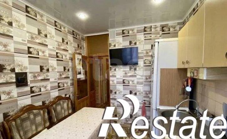 3-комн квартира улица Ушинского, 9/2,  д. 9/2