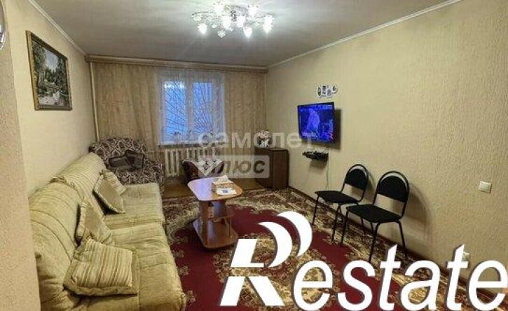3-комн квартира улица 40 лет Октября, 41,  д. 41