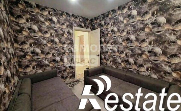 3-комн квартира улица Папина, 39,  д. 39