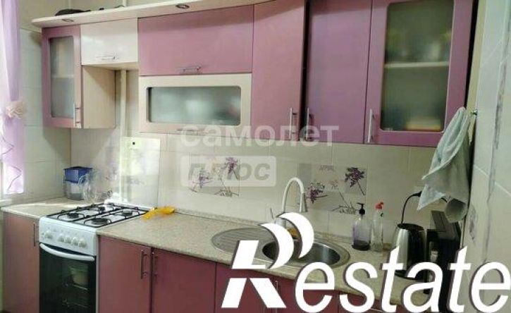 2-комн квартира улица Папина, 37,  д. 37