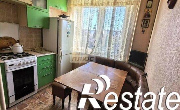 2-комн квартира мкр 15-й, 14,  д. 14