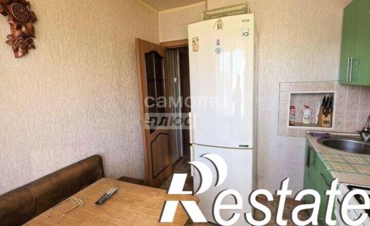 2-комн квартира мкр 15-й, 14,  д. 14