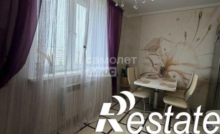 3-комн квартира улица Мистюкова А.П., 10,  д. 10