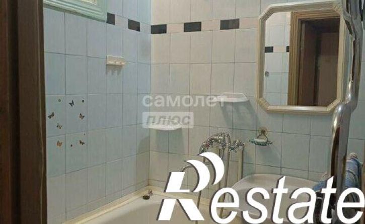 2-комн квартира Краснознамённая улица, 25,  д. 25