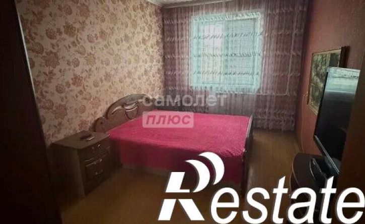 3-комн квартира улица Шуминского, 8,  д. 8