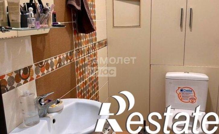 3-комн квартира улица Меркулова, 10А,  д. 10А